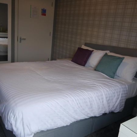 Caledonian Rooms Bellshill Ngoại thất bức ảnh