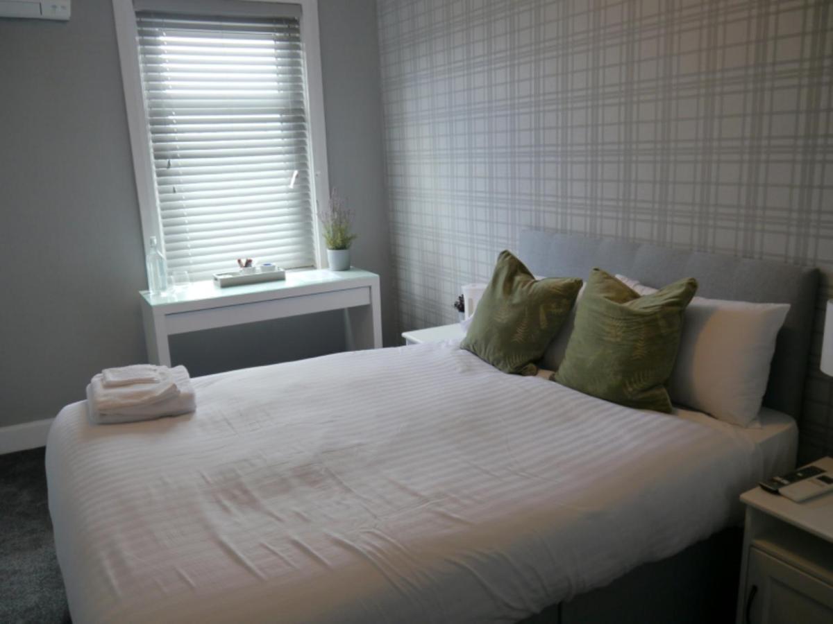 Caledonian Rooms Bellshill Ngoại thất bức ảnh