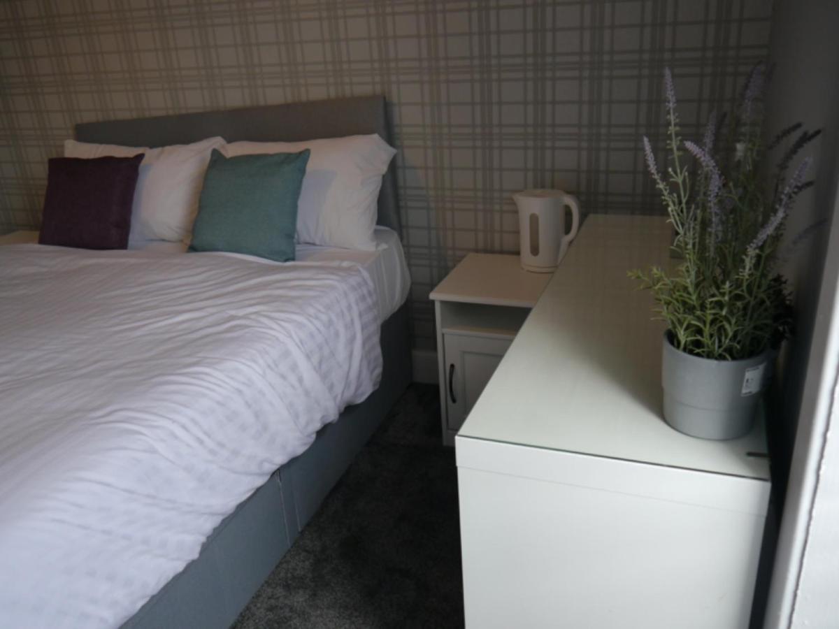 Caledonian Rooms Bellshill Ngoại thất bức ảnh
